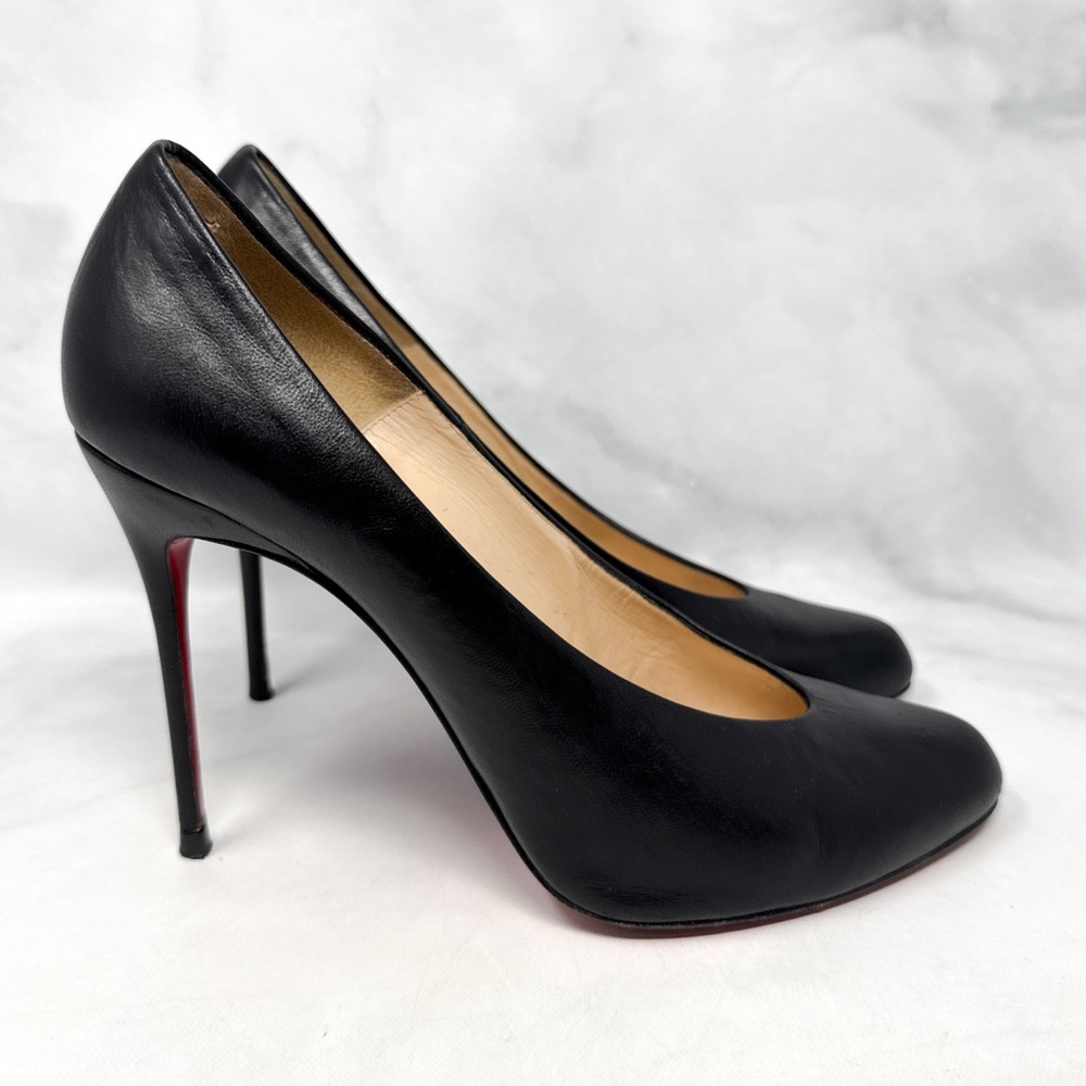 Christian Louboutin Vintage Y2K Yousra 100 Leather Notched Vamp Pump Heels Black